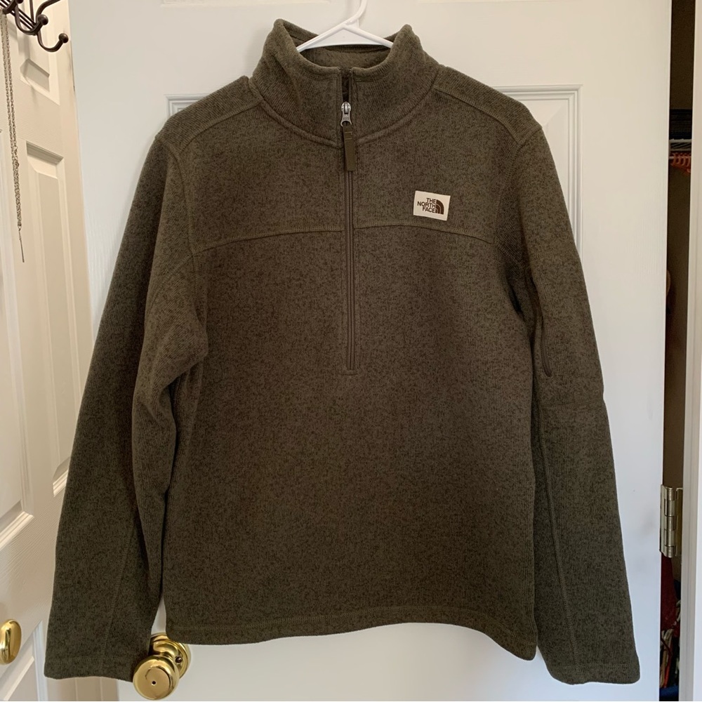 The North Face Mens Gordon Lyons 1/4 Zip Pullover Taupe Green Heather